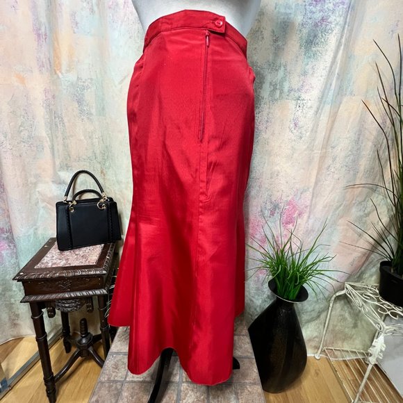 πFire Red Satin A-Line Viscose Blend Maxi Skirt - Picture 2 of 15